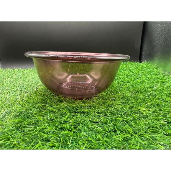 Vintage Pyrex Cranberry 1 Qt Mixing Bowl – USA Made, Nesting Ovenware - Picture 8 of 8